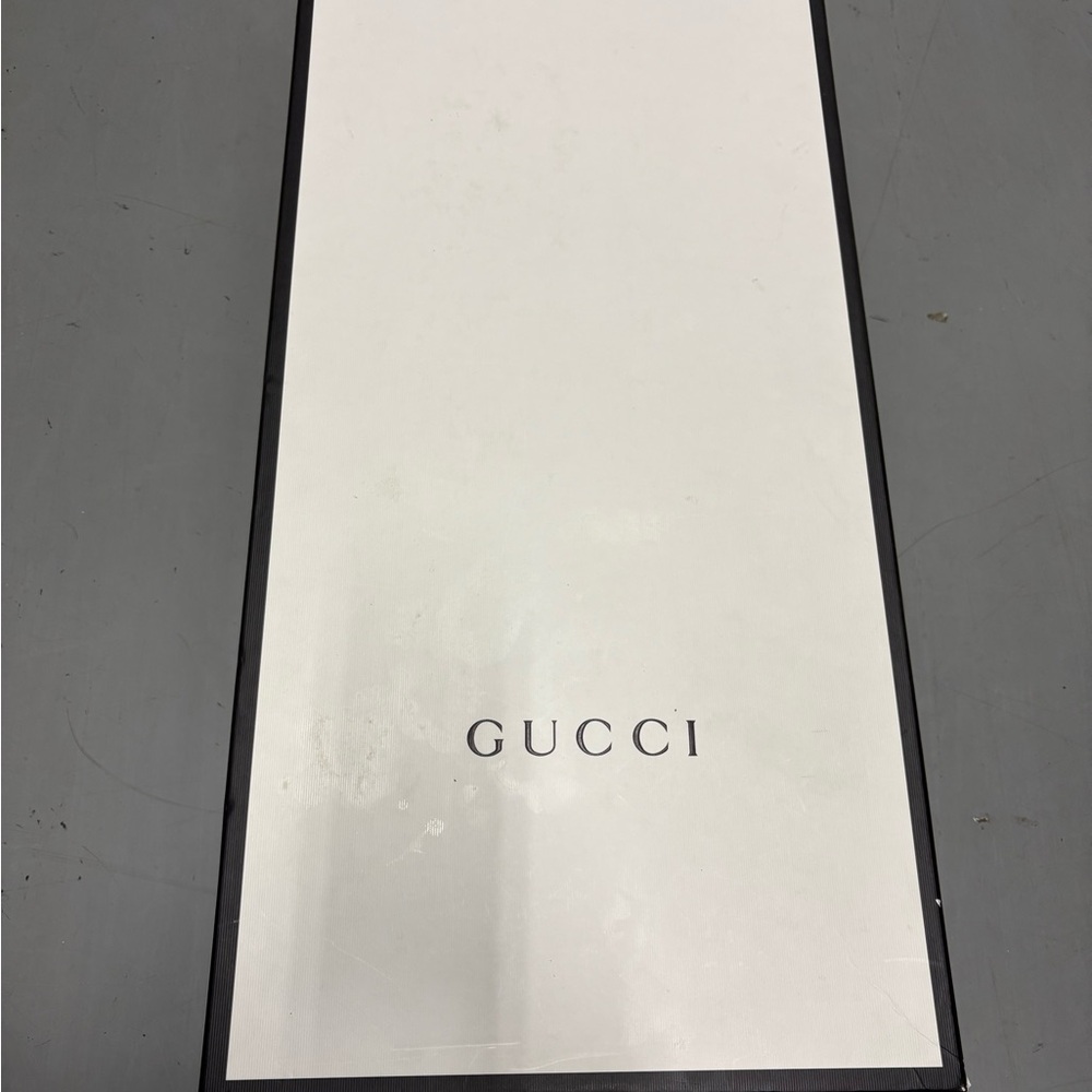 Gucci Women's Beige Patterned Heeled Boots - Picture 8 of 8